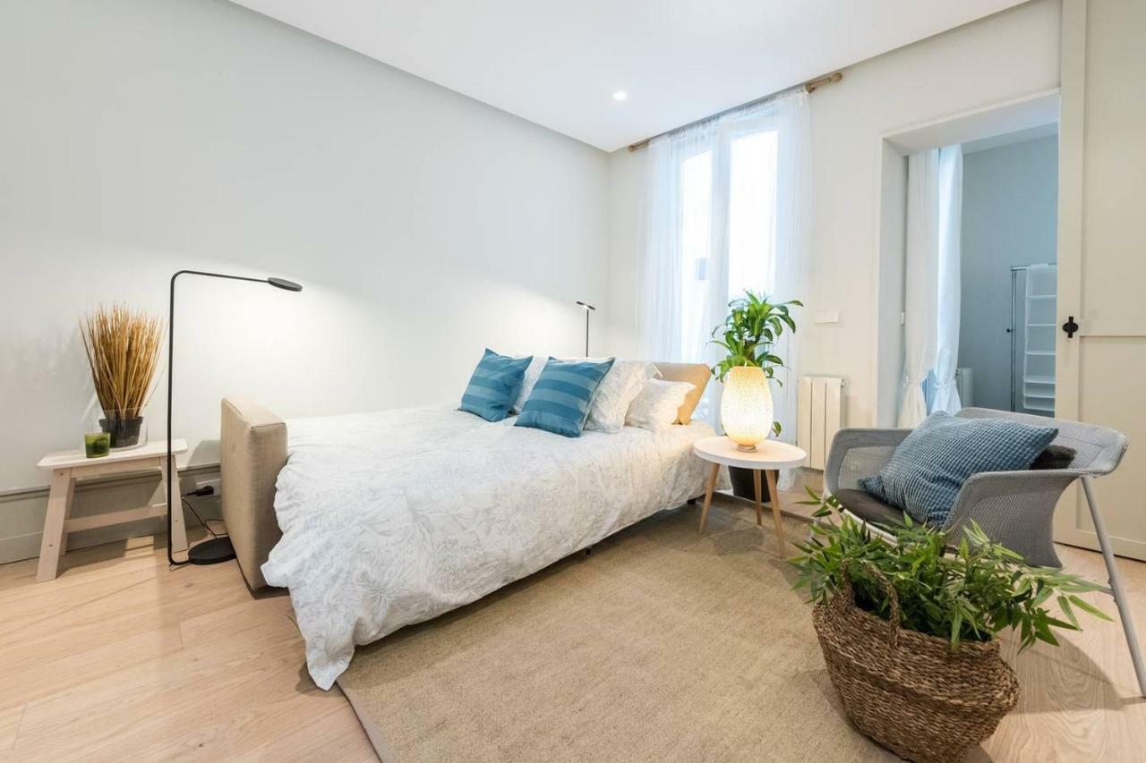 Explore From A Warm With Patio At A Newly Refurbished Manorial Building Madri