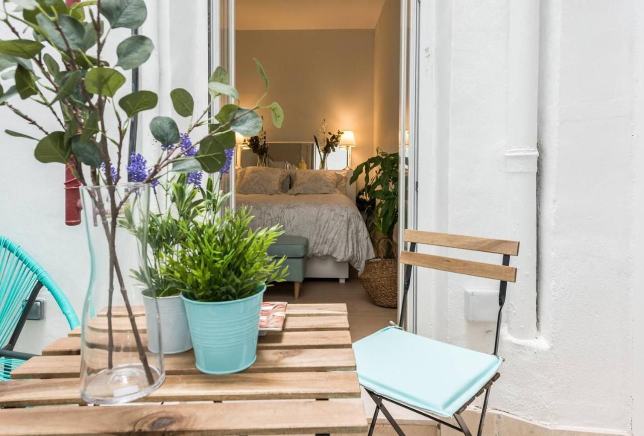 Appartement Explore From A Warm With Patio At A Newly Refurbished Manorial Building *