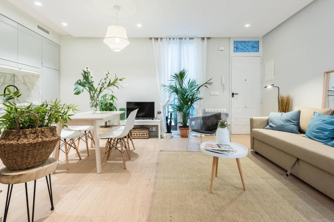 Appartement Explore From A Warm With Patio At A Newly Refurbished Manorial Building Madrid