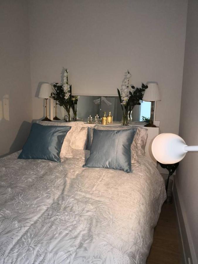 Explore From A Warm With Patio At A Newly Refurbished Manorial Building Madri